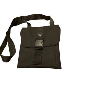 Crumpler The Herbas Crossbody Bag